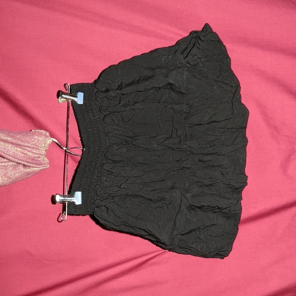 No Boundaries Black Tiered Ruffle Skirt - Size M (7-9)